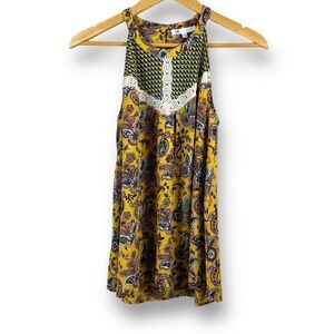 DR2 mustard paisley print‎ crochet trim sleeveless top size M